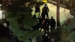 Tollovi në një lokal afër Kinemasë ABC në Prishtinë, ka të arrestuar
