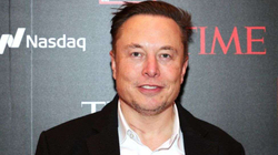Musk mohon pretendimet se satelitët e tij po e zënë hapësirën afër Tokës