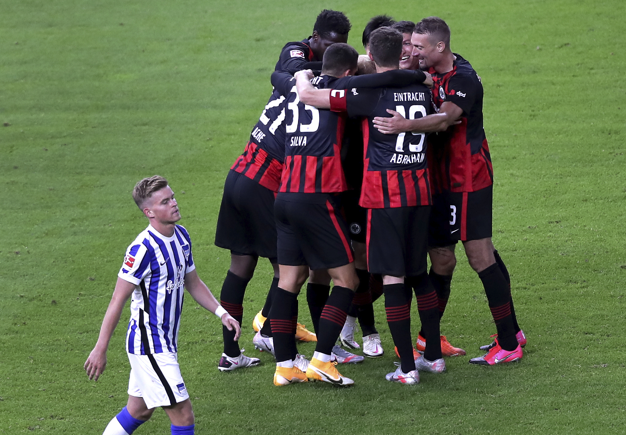 Eintracht Frankfurti po ëndërron kthimin në garën elitare pas gjashtë dekadave