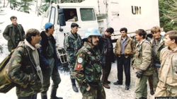 Holanda do të paguajë me nga 5.000 euro ushtarët që ishin në Srebrenicë
