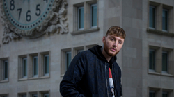 James Arthur ka nënshkruar marrëveshje me “Columbia Records”