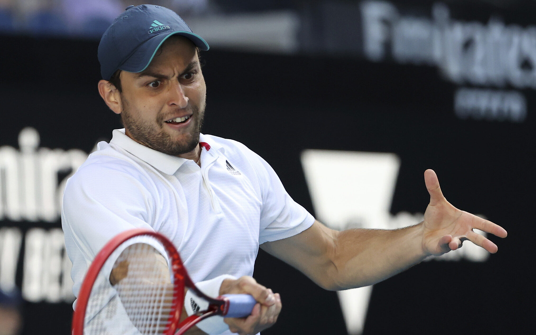 Karatsev arrin në gjysmëfinale të “Australian Open” në debutimin e tij në një Grand Slam