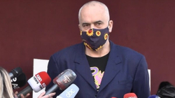 Rama: Brenda 14 muajve do të kryejmë gjithë vaksinimin antiCOVID