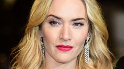 Kate Winslet rrëfen momentet kur qëndroi 7 minuta nën ujë