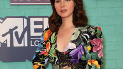 Lana Del Rey e ka incizuar një album me muzikë country