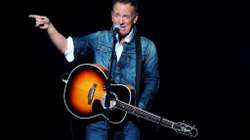 Rrëzohen akuzat për ngasje në gjendje të dehur ndaj Bruce Springsteenit