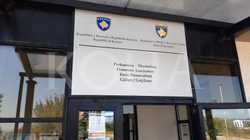 Ndalohet një zyrtar policor në Gjilan, dyshohet për bixhoz të paligjshëm dhe mashtrim
