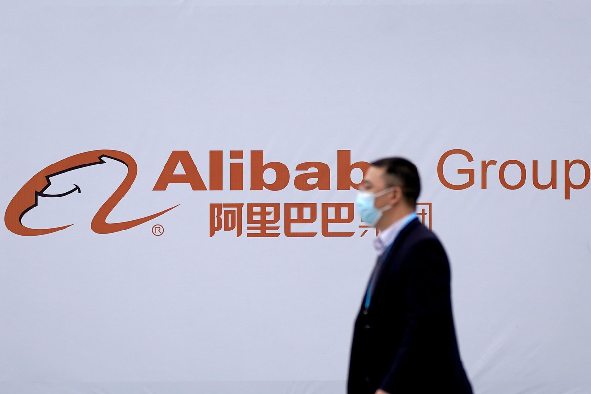 Alibaba paralajmëron për ripunësime