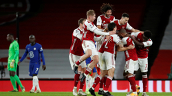 Ndeshjen kthyese ndaj Benficas, Arsenali e luan në Greqi