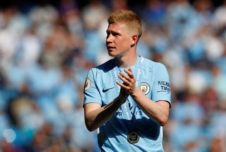 Kevin De Bruyne: Manchester City midfielder signs two-year contract  extension until 2025, Football News