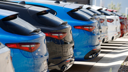 Veturat, COVID-19 dhe anulimet: Bota e automobilizmit më 2020