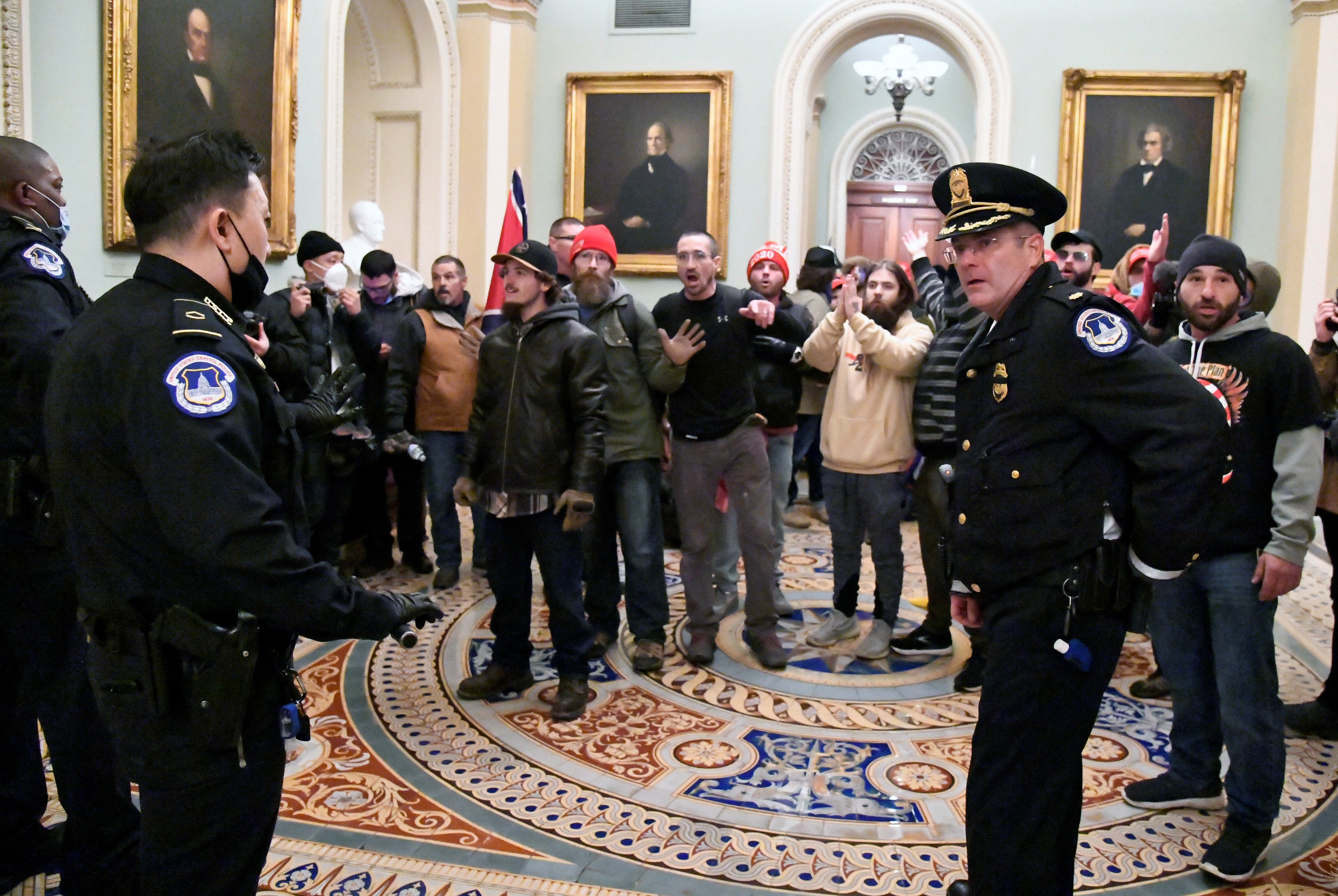 Vazhdojnë arrestimet ndaj protestuesve që u futën në Capitol