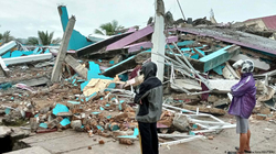 Shkon në 73 numri i të vdekurve nga tërmeti në Indonezi