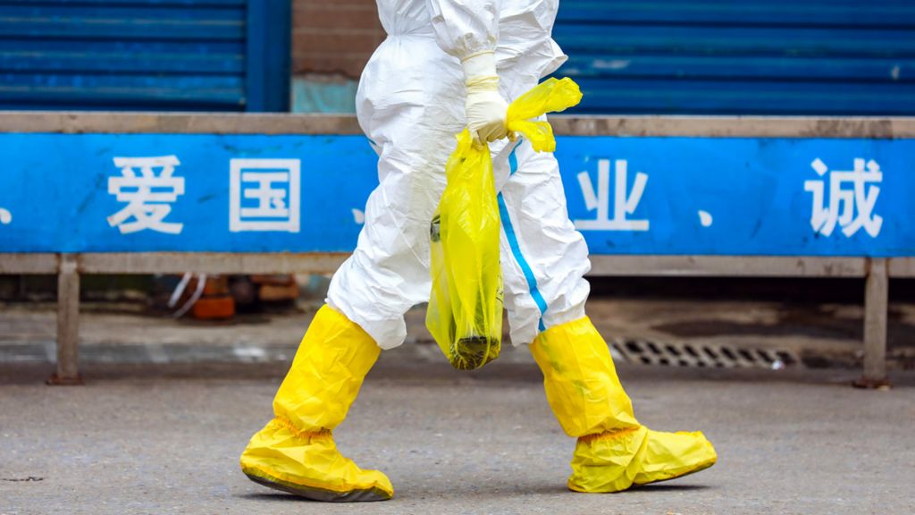 Ekipi i OBSH-së viziton spitalin ku u paraqitën rastet e para me koronavirus në Wuhan