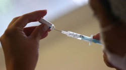 Familjet e fëmijëve me nevoja të veçanta në Argjentinë kërkojnë vaksinimin e tyre