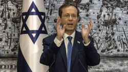 Isaac Herzog betohet si president i Izraelit