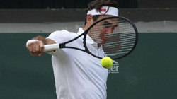 Federeri shokohet në Wimbledon