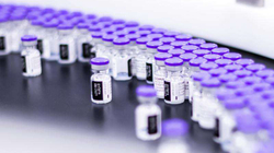 Pfizeri do ta kërkojë autorizimin për një dozë të tretë të vaksinës