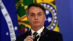 Youtube ia fshin videot lidhur me COVID-19 presidentit brazilian