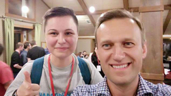 Aleatja e Navalnyt hospitalizohet për COVID-19 pavarësisht rezultatit negativ në test