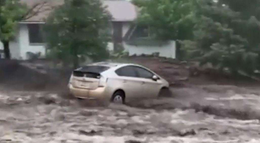 Vazhdojnë përmbytjet në Arizona, pamjet tregojnë tmerrin