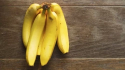 Përdorimi i lëkurës së bananes për rininë e fytyrës
