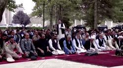 Kabuli goditet nga raketat derisa besimtarët po kryenin faljen