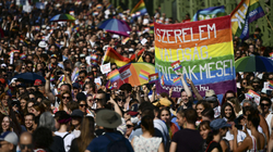 “Parada e Krenarisë” në Hungari kthehet në protestë kundër Orbanit