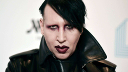 Manson i cilëson “të rreme” akuzat për ngacmim seksual