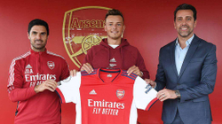 Arsenali kompleton transferimin e Ben White
