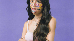 “Sour” albumi debutues i Olivia Rodrigos renditet i pari në toplistën “Billboard”