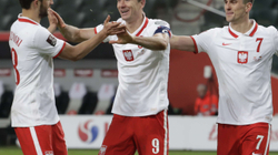 Poloni – Angli, pa gola në pjesën e parë 