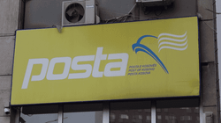 Arrestohet një person, gjuajti me gurë objektin e Postës