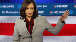 Aeroplani ku ishte Kamala Harris u detyrua të ulej për shkak të problemeve teknike