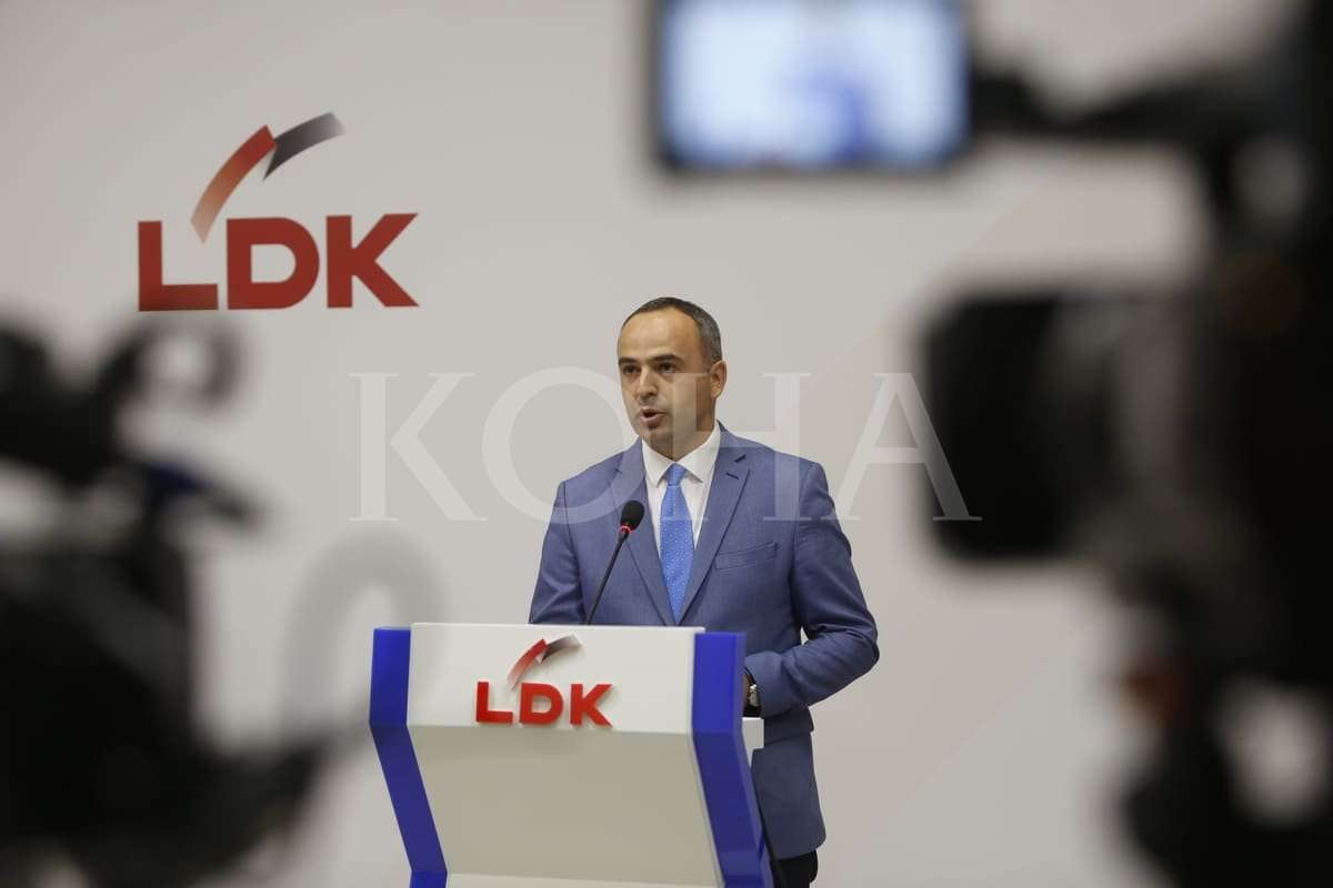 LDK-ja akuzon VV-në për nepotizëm: Tentim për kapje të institucioneve
