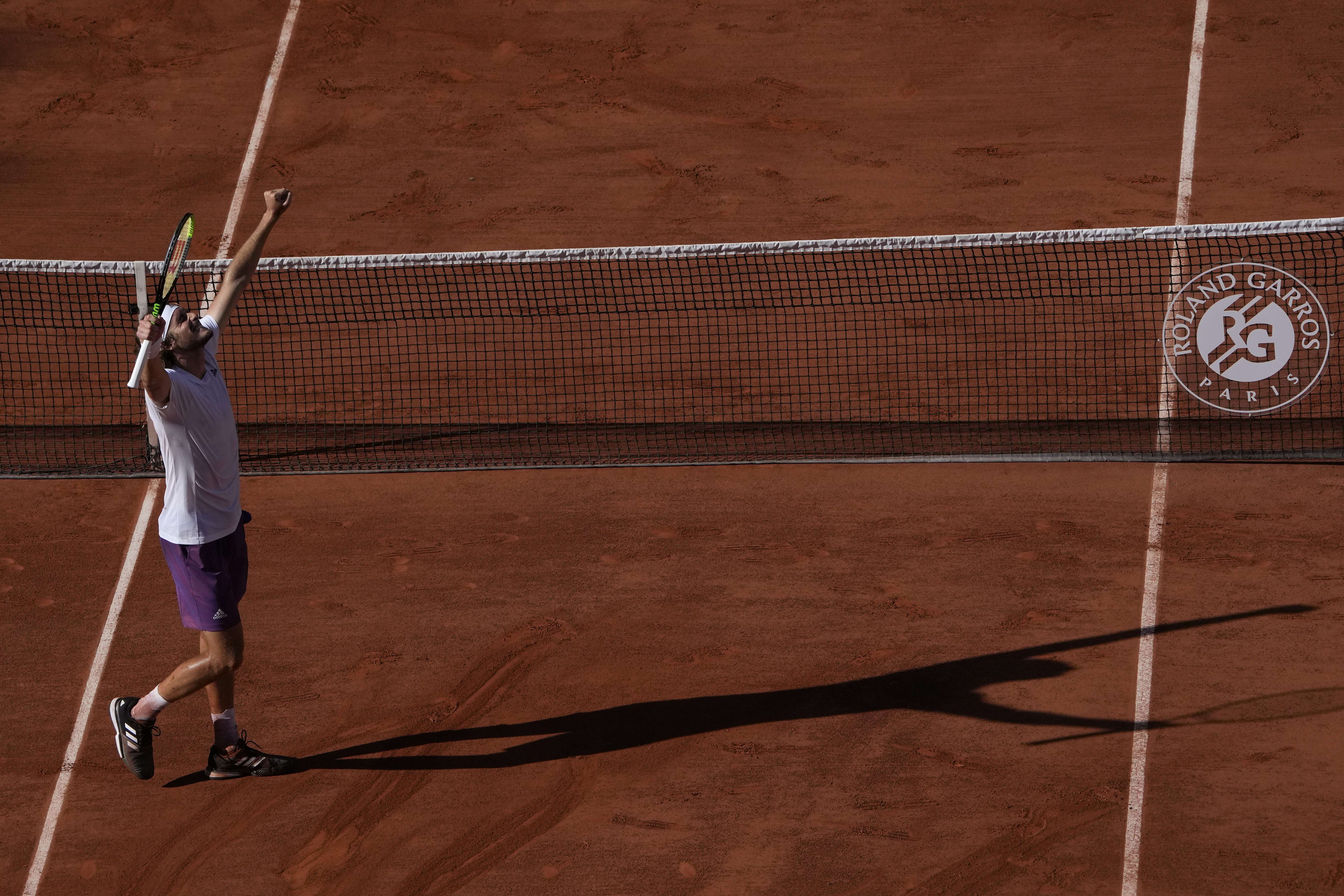 Tsitsipas bëhet greku i parë që arrin në finale të një Grand Slami