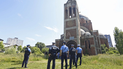 Serbia synon të kthejë praninë përmes Kishës Ortodokse e Asociacionit, vlerësojnë njohësit