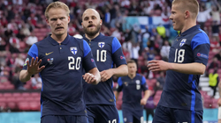 Finlanda befason Danimarkën
