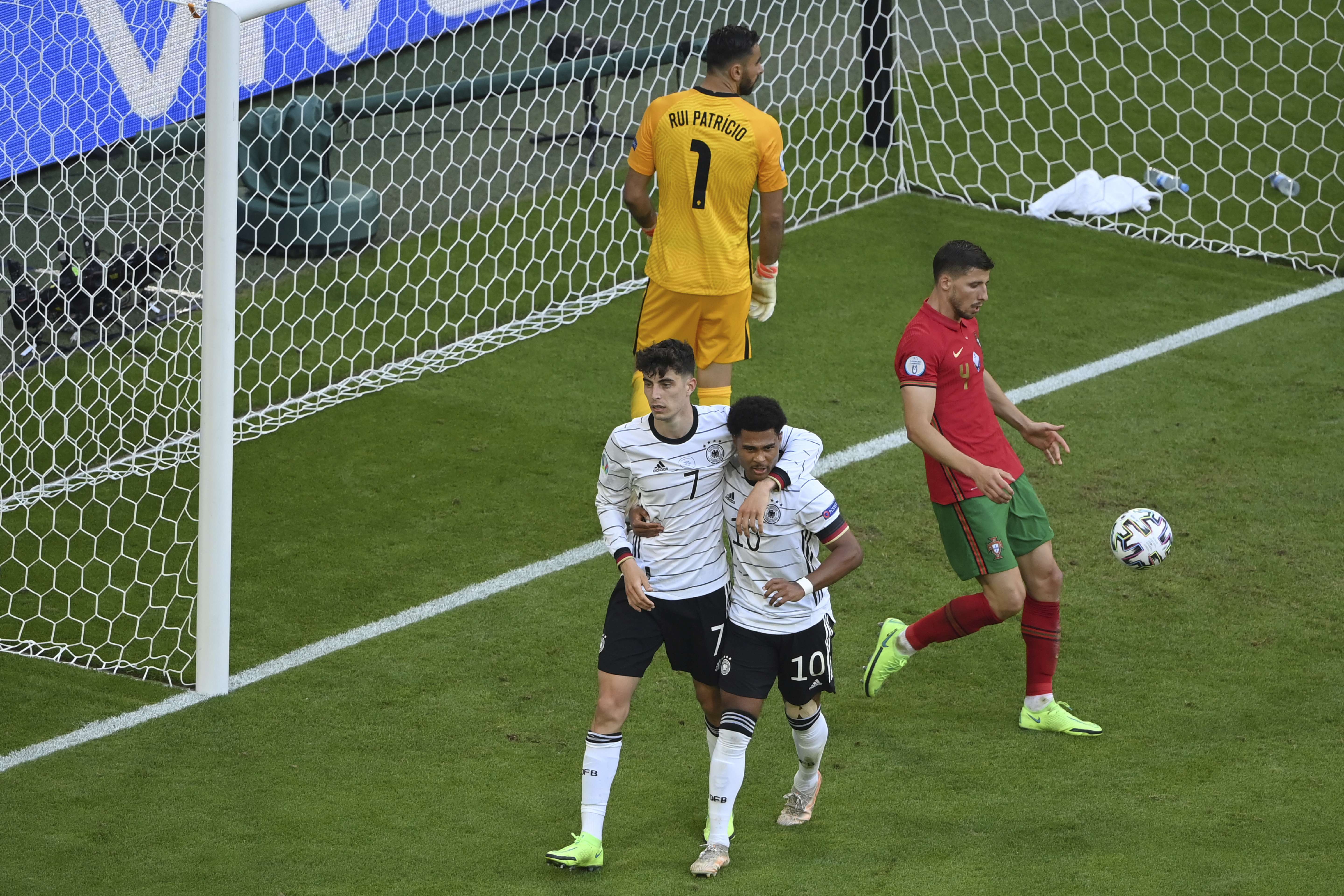 Formacionet zyrtare: Portugali – Gjermani