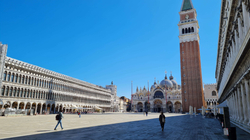 Venecia midis pandemisë dhe botës së arkitekturës