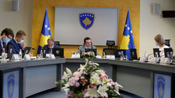Qeveria Kurti projekton rritje ekonomike 7.9 %, ndryshe nga 5.2 % e Qeverisë Hoti