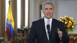 Sulmohet me armë zjarri helikopteri i presidentit të Kolumbisë, Iván Duque