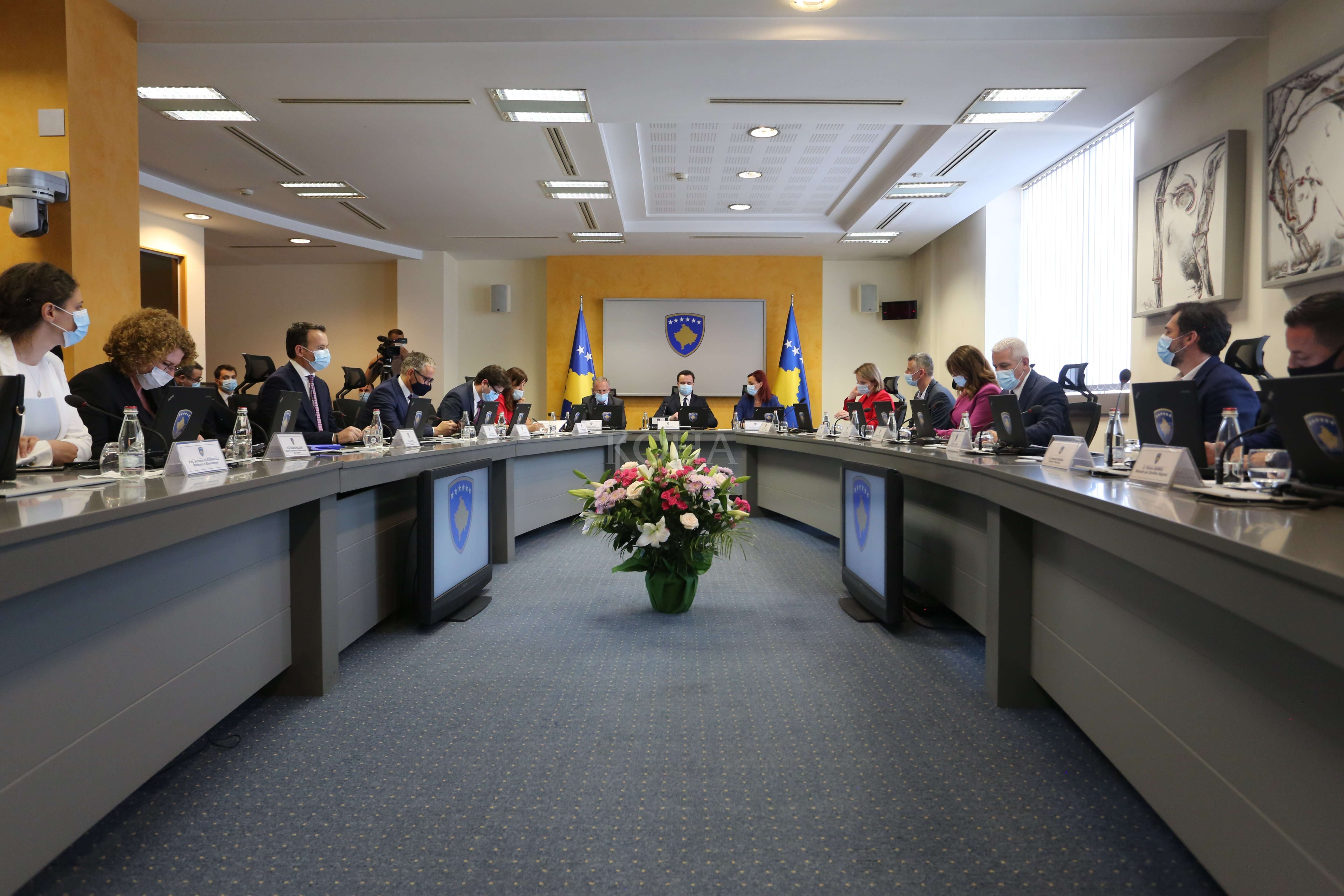 Kurti lavdërohet për 100 ditët e qeverisjes, thotë se u përmbush zotimi bazë për pandeminë