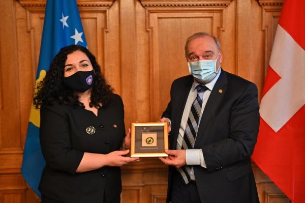 Osmani takohet me zv.presidentin e Zvicrës, Cassis, bisedojnë për thellim të bashkëpunimit