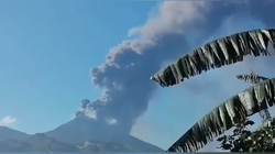 Vullkani Pacaya në Guatemala shpërthen, autoritetet gati me planin e evakuimit
