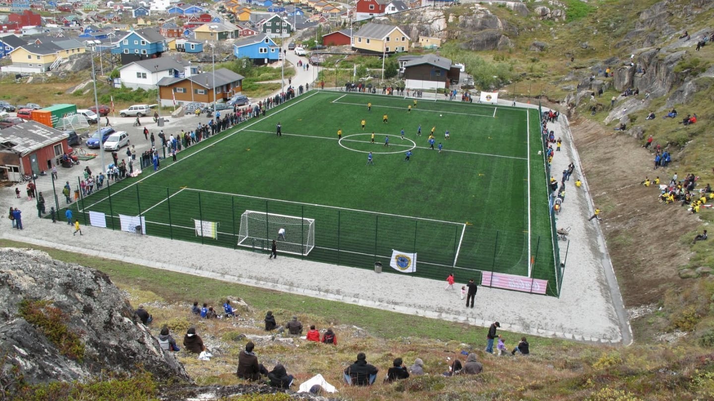 Sezoni i futbollit që zgjat vetëm shtatë ditë