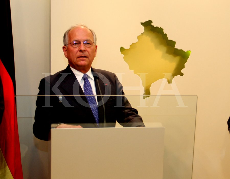 Ischinger i përgjigjet Grenellit: Boll u përpoqe të ndërhysh, lërja Kosovën popullit të vet