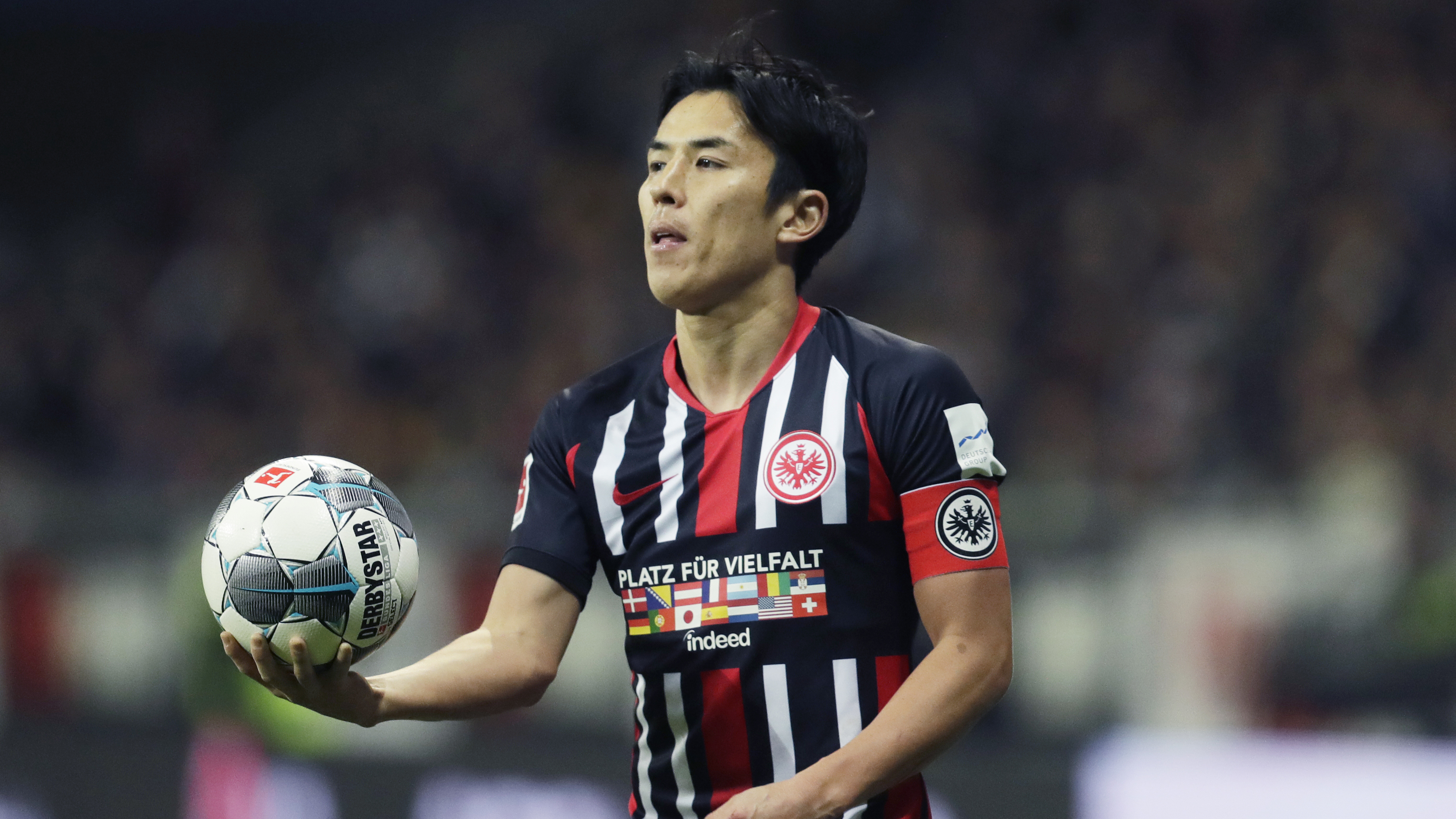 Japonezi 37-vjeçar synon paraqitjen në Champions me Eintracht Frankfurtin