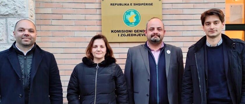 VV-së i certifikohen të tre kandidatët për zgjedhjet në Shqipëri