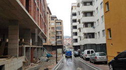 Banorët e Pejës kërkojnë ndërrim të destinimit të tokës nga banimi individual në atë kolektiv